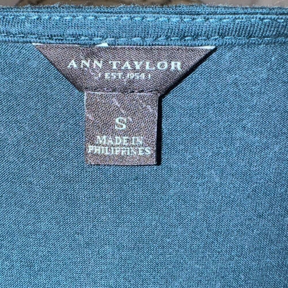 Ann Taylor: Flattering Teal Gathered/Draped Sleeveless Blouse - Picture 7 of 8